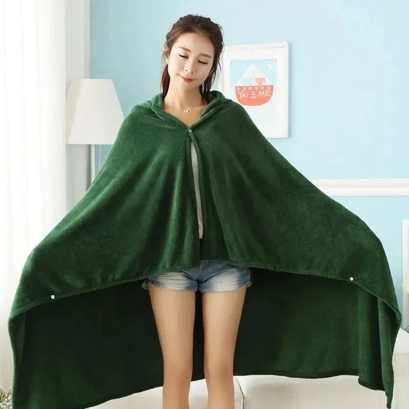Neue Halloween Cosplay Angriff – Attack Titan Cloak Bewertung und Preis