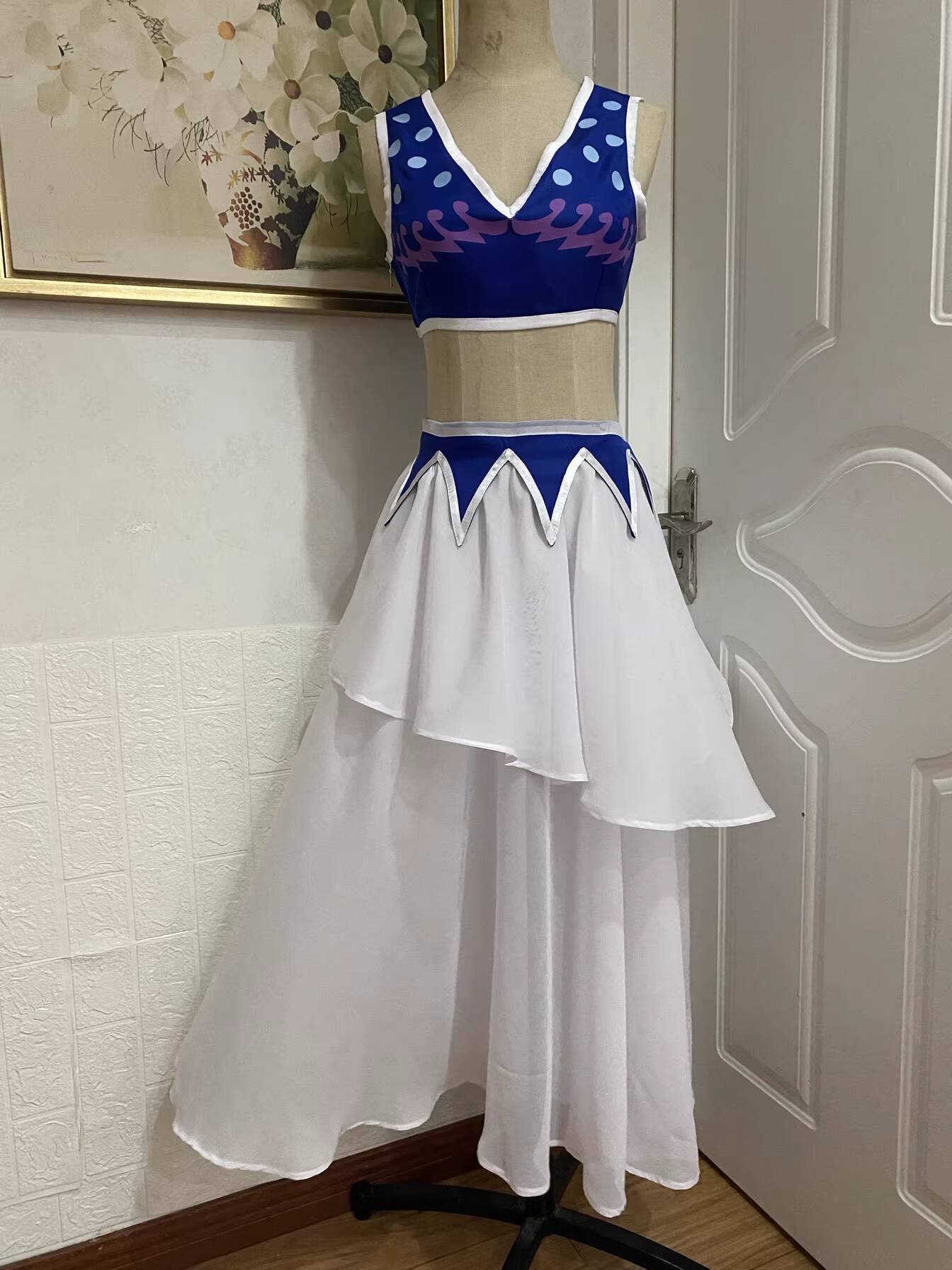 Neues Cosplay-Kostüm mit Obert – Anime Cosplay Name Bewertung und Preis